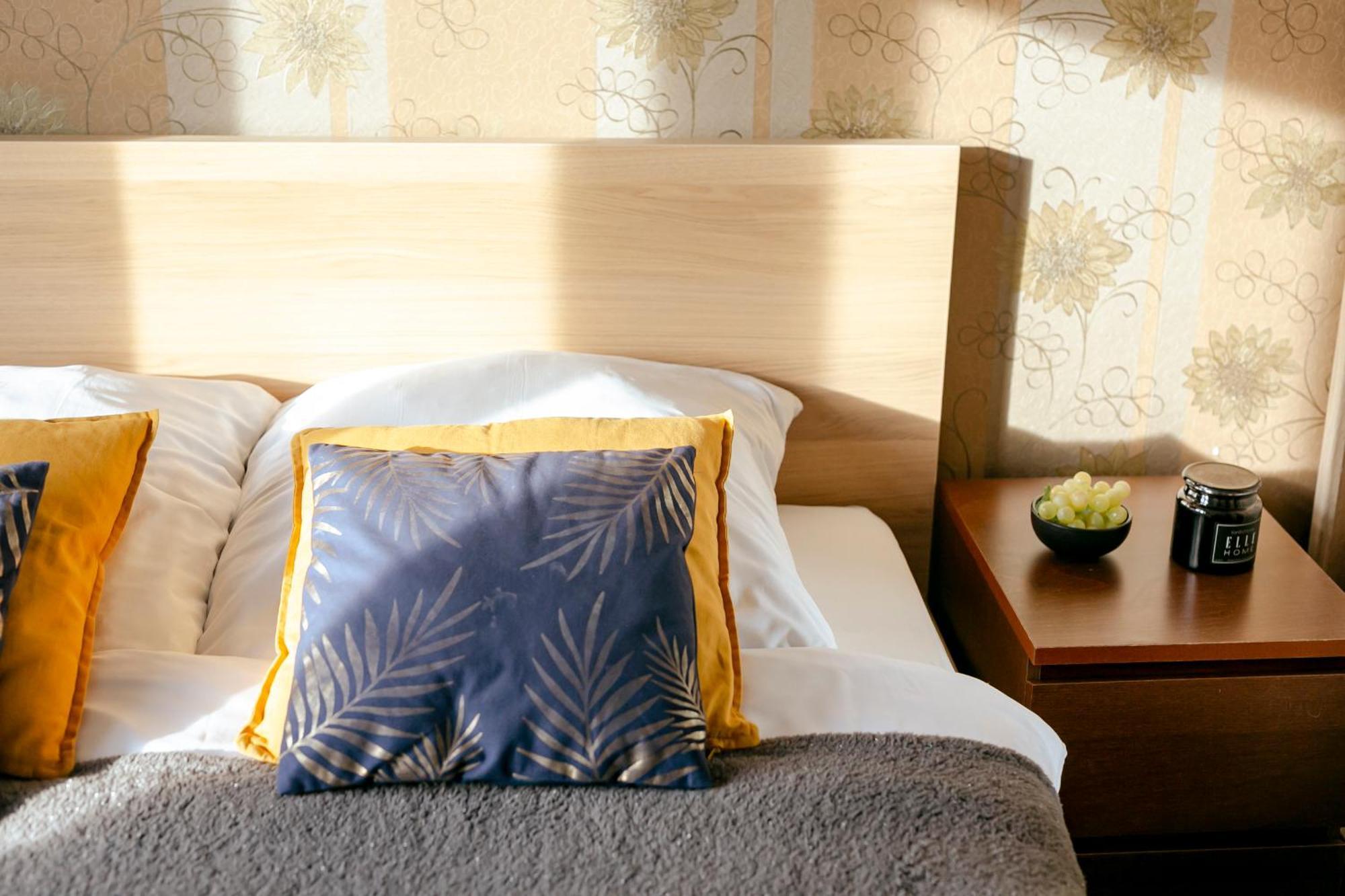 Plac Konstytucji 6 Orange - Apartament Dla 4 Osob - Bezplatny Parking - Free Parking - Piekny Widok Na Panorame Warszawy Варшава Экстерьер фото