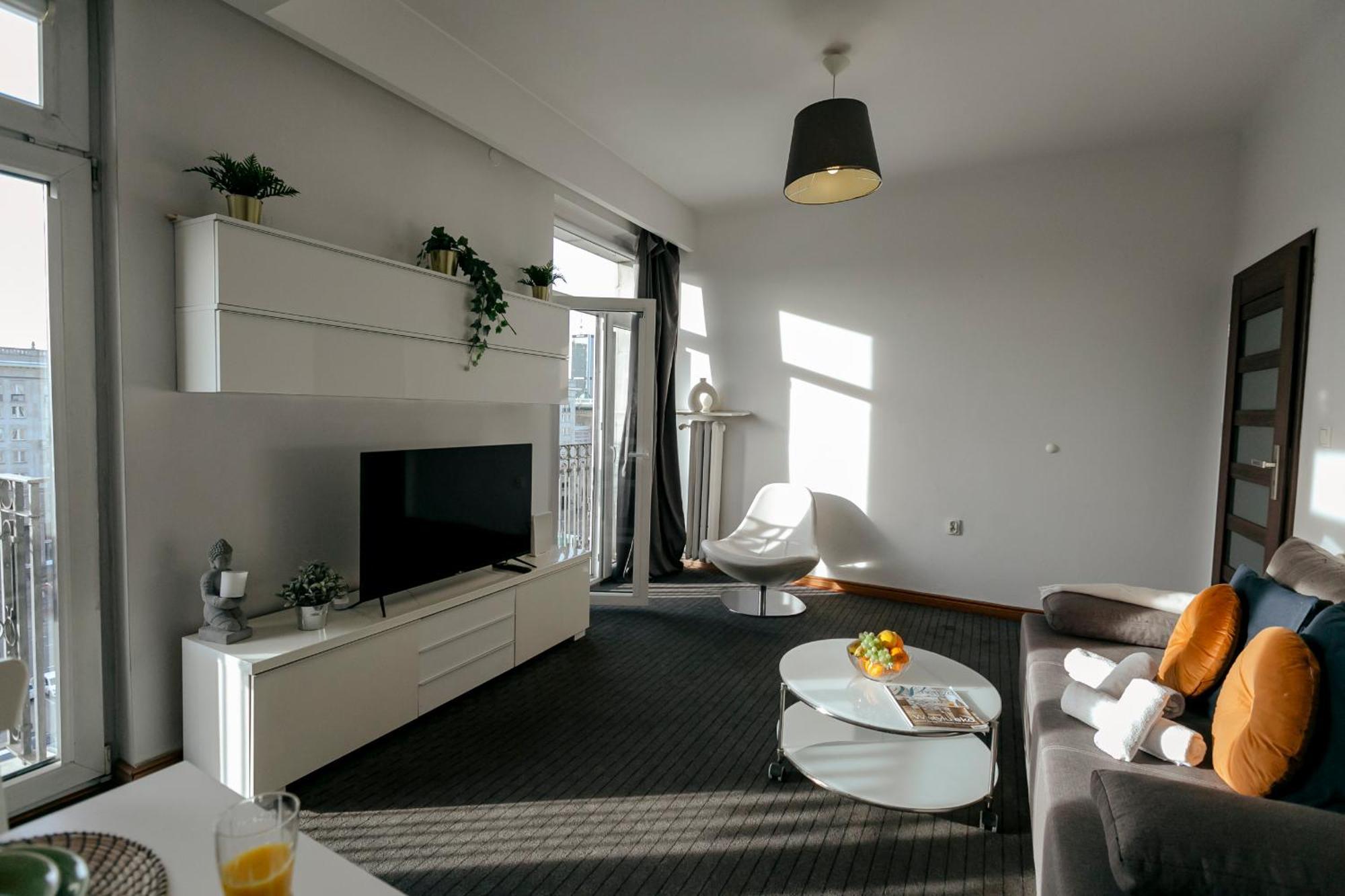 Plac Konstytucji 6 Orange - Apartament Dla 4 Osob - Bezplatny Parking - Free Parking - Piekny Widok Na Panorame Warszawy Варшава Экстерьер фото